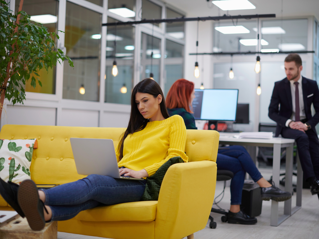 Bureau avec espace lounge